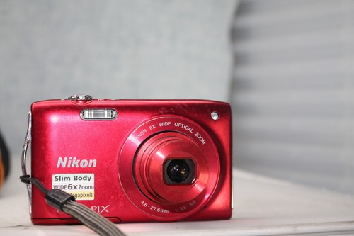Nikon coolpix s3200 0 - nikon,