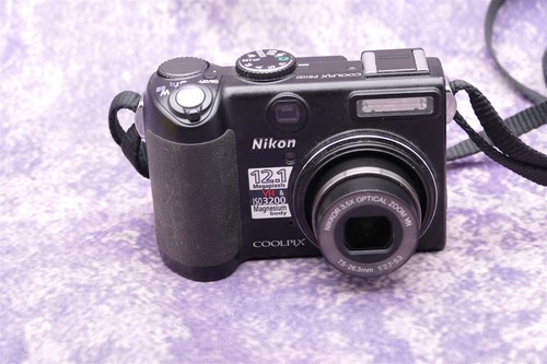 Nikon coolpix p5100 - nikon,